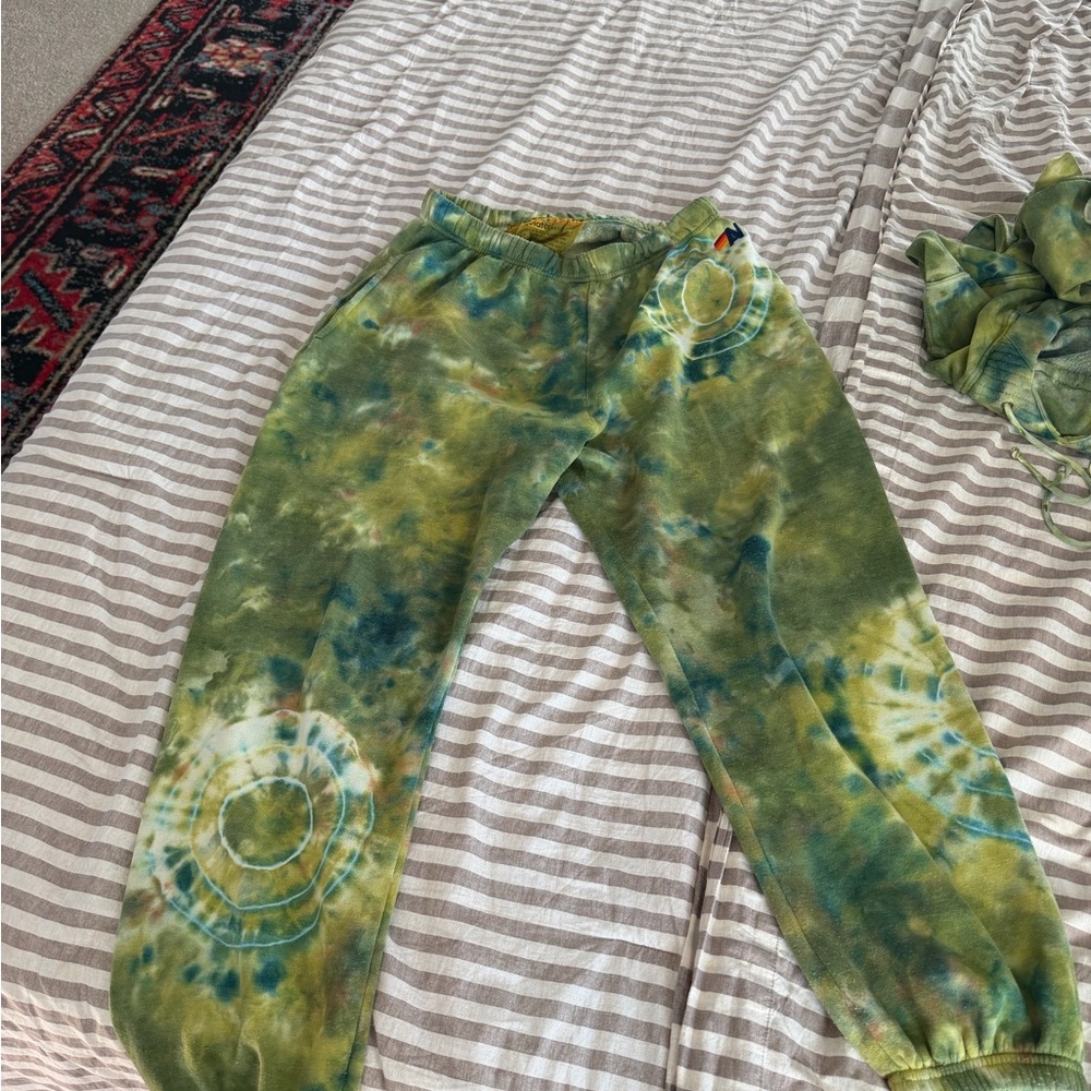 Aviator Nation Green and Yellow Tie-Dye Ninja Hoodie and Sweatpants SET - Picture 10 of 16
